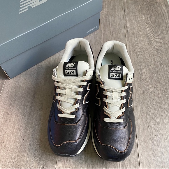 NWT New Balance 574 - Picture 4 of 9